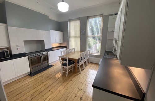 Liverpool House | 6 Bathroom 7 Bedroom Victorian Villa