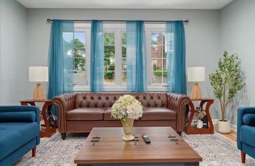 Southeast Yonkers Apartment | 6 bdr Yonkers Home 2 Apts Balcony & Parking