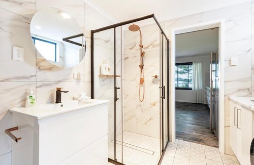 Buff Point House | 6 BDRM I Serenity at Buff Point