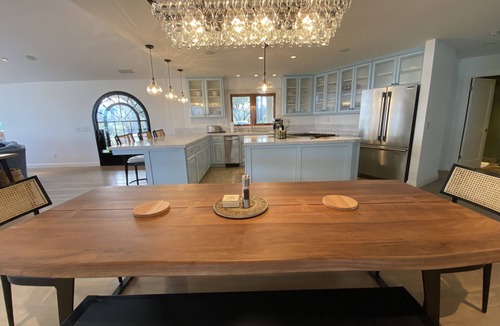 Paso Robles House | 6 bed 3 bath house surrounded by 10 acres of vines w pool, jacuzzi, & fire pit.