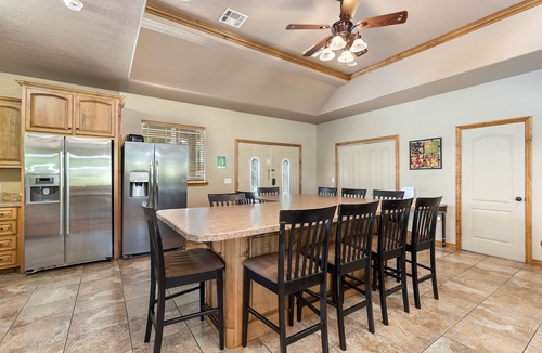 Grove House | 6 Bed/4 Bath Lake House with Access to Pool, Boat Slips and Boat Rental