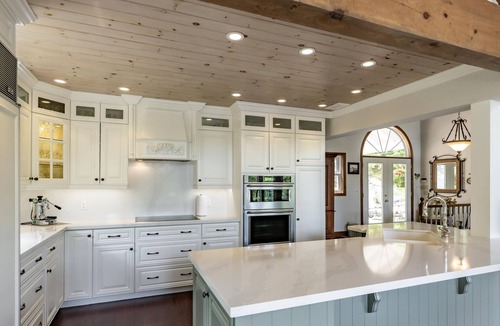 Seguin Cottage | 6 bed 5 bath cottage on Lake Rosseau