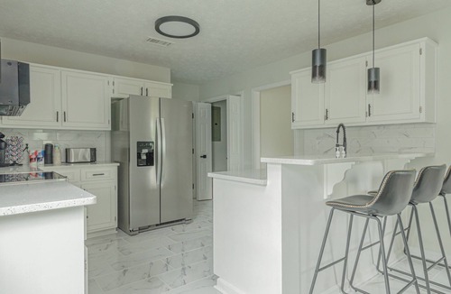 Fortson House | 6-Bed Artistic Home with Game room