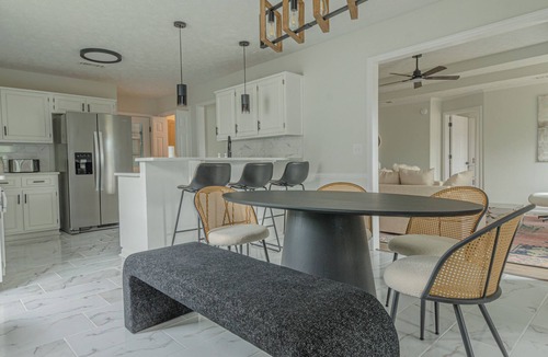 Fortson House | 6-Bed Artistic Home with Game room