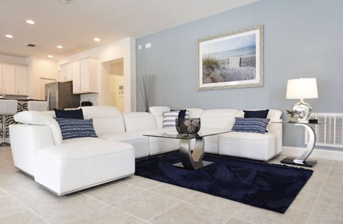 Watersong House | 6 Bed Beautifully Furnished Private Pool Home Near Theme Parks!