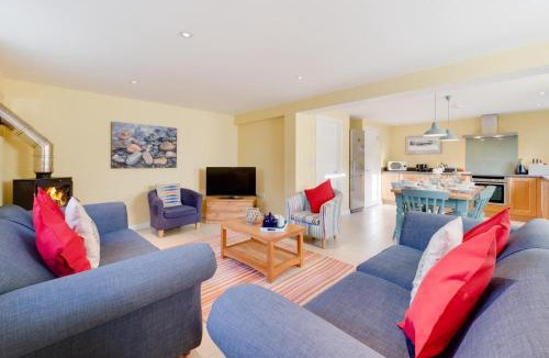 Knodishall House | 6 Bed in Knodishall oc-bil