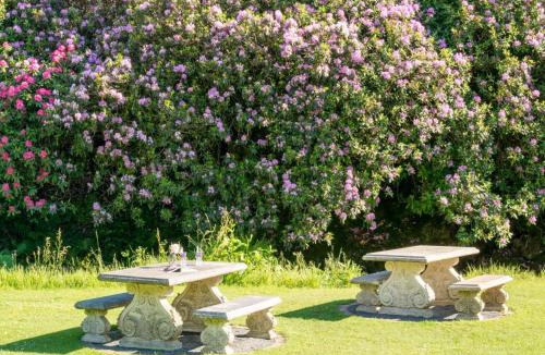 Lamplugh House | 6 Bed in Lamplugh SZ327