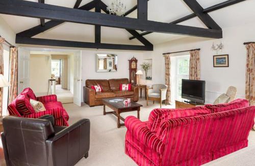 Lamplugh House | 6 Bed in Workington oc-sz151