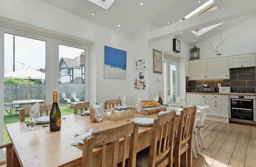 Boscombe Cottage | 6 bedroom accommodation in Bournemouth