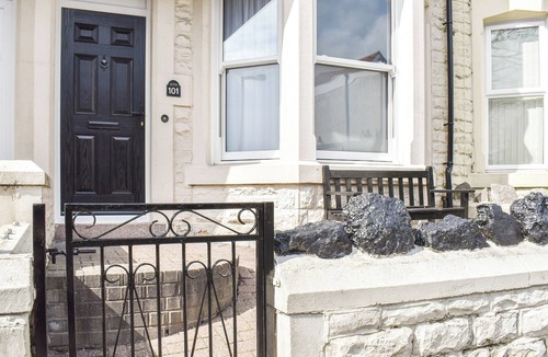 Morecambe Cottage | 6 bedroom accommodation in Morecambe