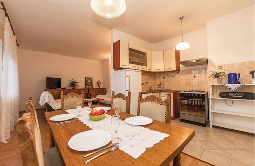 Sodici House | 6 bedroom accommodation in Kostrena
