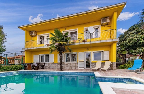 Sodici House | 6 bedroom accommodation in Kostrena