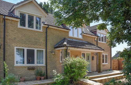 March Cottage | 6 bedroom accommodation in Stonea, near Ely