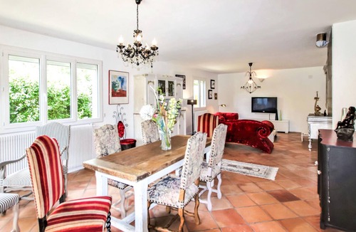 Corps House | 6 bedroom accommodation in Corps