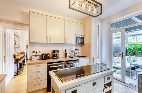 York Cottage | 6 bedroom accommodation in York