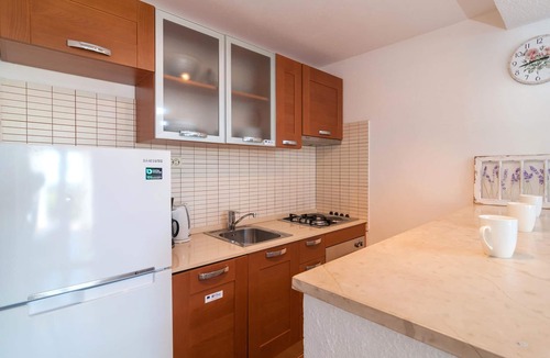 Cove Makarac (Milna) House | 6 bedroom accommodation in Milna