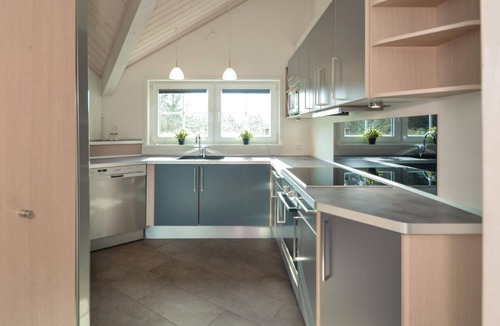 Blavand Strand House | 6 bedroom amazing home in Blåvand