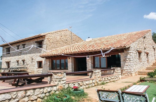 La Salzadella House | 6 bedroom awesome home in La Salzadella