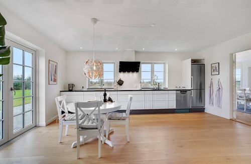 Grindsted House | 6 bedroom cozy home in Grindsted