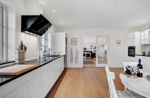 Grindsted House | 6 bedroom cozy home in Grindsted
