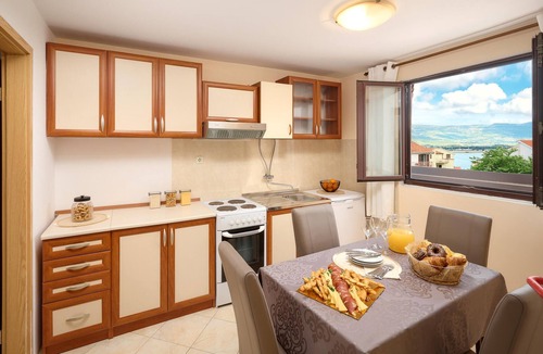 Mastrinka House | 6 bedroom gorgeous home in Mastrinka