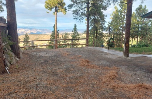 Wenatchee House | 6-bedroom house in the woods, 2900', 8 miles to town, 10 miles to Mission Ridge
