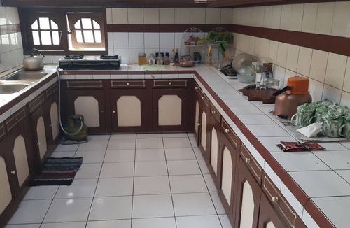 Central Yogyakarta House | 6 Bedroom house near alun-alun kidul Jogjakarta
