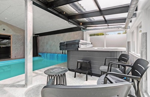 Bønnerup Strand House | 6 bedroom nice home in Glesborg