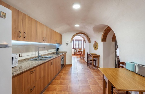 La Alqueria House | 6 bedroom pet friendly home in Galera