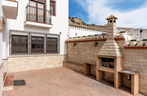 La Alqueria House | 6 bedroom pet friendly home in Galera