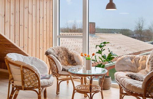 Give House | 6 bedroom stunning home in Give