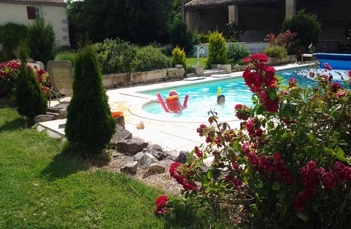 Oulmes House | 6 bedroom Traditional Farmhouse, large pool, indoor & outdoor games areas.