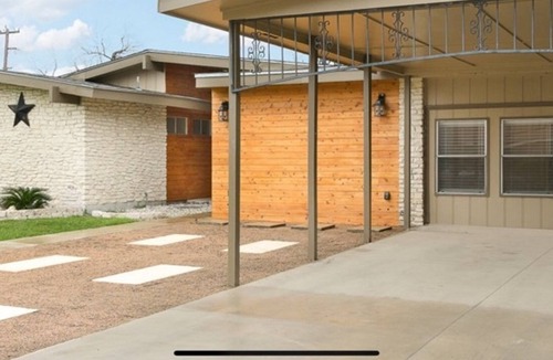 North San Antonio - SAT House | 6 bedrooms