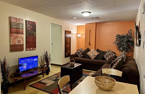 Downtown Pittsburgh Apartment | 6 Beds Downtown Apt Very Quick Walk Everywhere