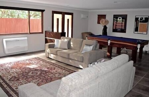 Boreen Point House | 6 Boreen Parade