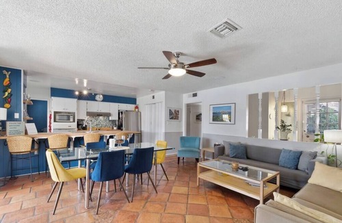 Healy's Dutchtown House | 6 BR! Heated Pool, Hot Tub, Arcade