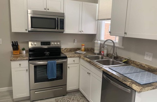 Norwood House | 6 BR Home Just Minutes From Downtown Cincinnati