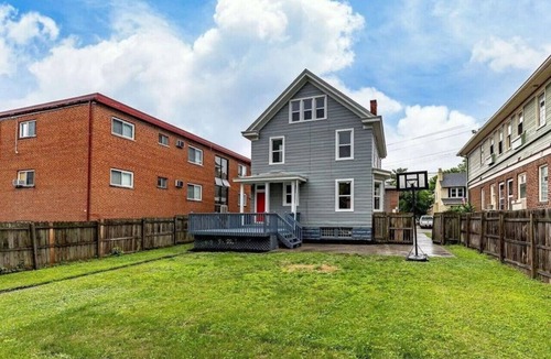 Norwood House | 6 BR Home Just Minutes From Downtown Cincinnati
