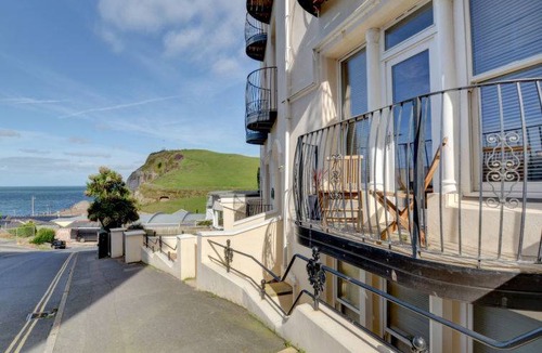 Hele Apartment | 6 Cove View