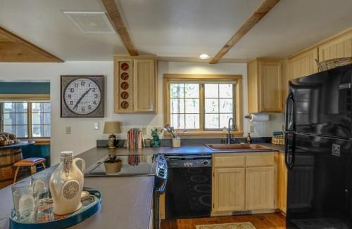 Sunriver House | 6 East Butte Lane