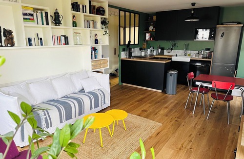 Zone d'amenagement concerte des Docks Apartment | 6 guests in the heart of Les Docks de Saint-Ouen