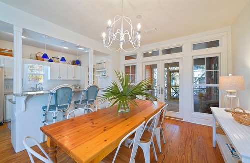 Seaside House | 6 Houses to Beach in Seaside, FL, Amazing Outdoor Spaces! + 2 Adult Bikes!