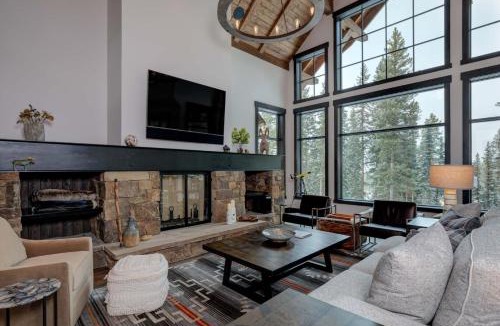 Big Sky House | 6 Jakes Lane by Moonlight Basin Lodging