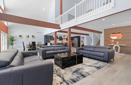 Long Pond Villa | 6 Masters, Indoor Pool, Pickle Ball Ct, Game Room