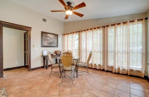 University Hills and Windsor Park House | 6 Mi to Dtwn: Austin Home w/2 Patios & Grill