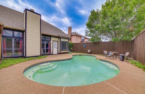 North Central Carrollton House | 6 Mi to Dtwn! Family Home w/Pool in Carrollton