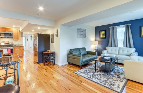 West Haven House | 6 Mi to Dtwn New Haven: Duplex w/Shared Yard