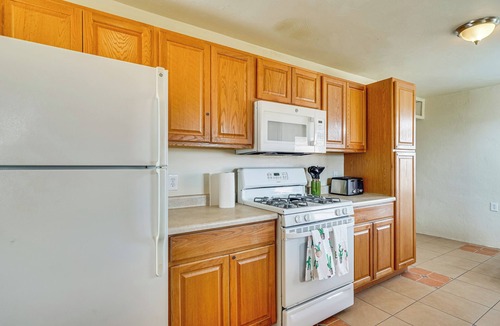 Bisbee House | 6 Mi to Old Bisbee! Charming Family Home w/Yard