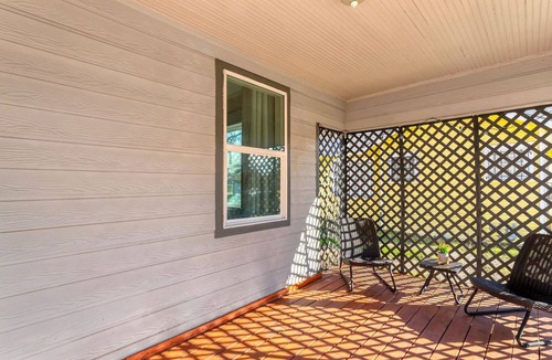 Riverside House | 6-min from Alamodome, 7-min from River Walk, and free coffee bar