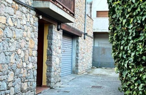 Llivia Apartment | 6 Pax Duplex with Attic, Fireplace and Balcony